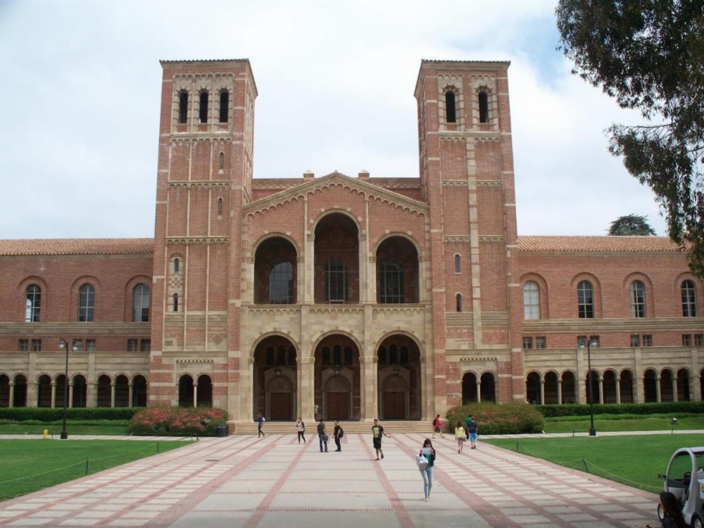 Wilshire Apartment 215 - 3 bedroom