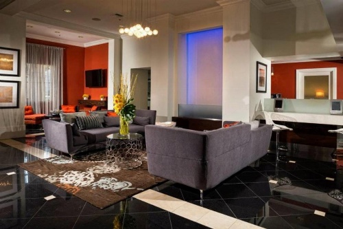 Wilshire Apartment 215 - 3 bedroom image 8